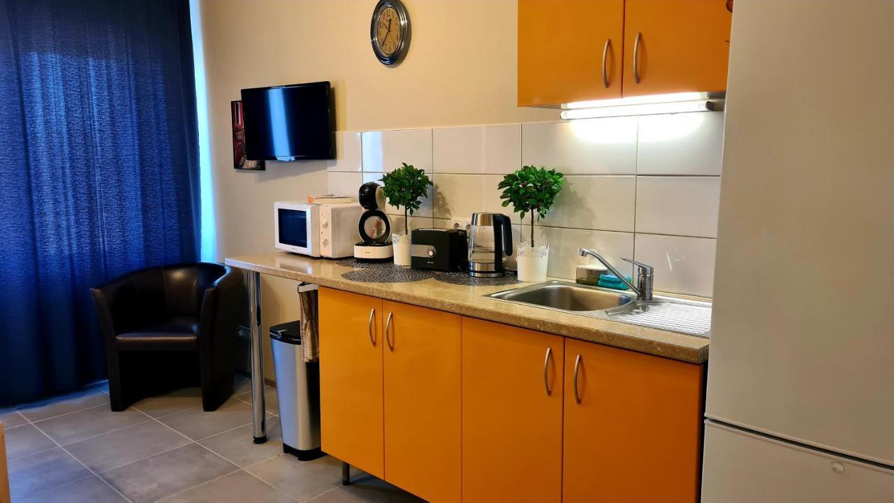 Atoll Hostel Haabneeme Exteriör bild